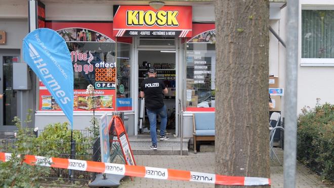 Ein Leichtverletzter: Die Polizei ermittelt zu dem Kiosküberfall.