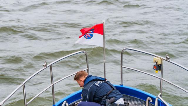 Pegelstände: Risiken bei Niedrigwasser halten Wasserschutzpolizei in Atem