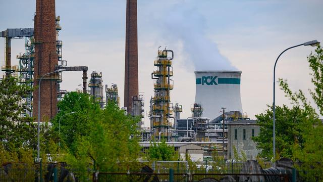 Treibstoff-Versorgung: Bund stellt Ausbau der Öl-Pipeline für PCK auf Prüfstand
