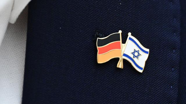 Kriminalität: Angriff wegen Israel-Anstecker? Verdächtiger genießt Schutz
