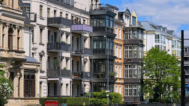 Gegensätzliche Trends: Mietpreise: Stärkster Anstieg in Köln, Rückgang in Berlin