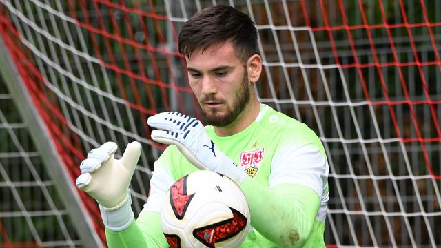 Fußball-Bundesliga: «Schlechte Nachrichten»: Stuttgarts Torwart Seimen fällt aus