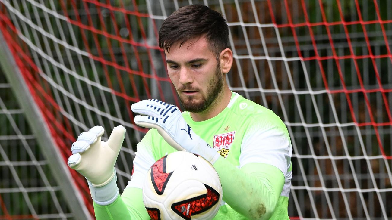 Fußball-Bundesliga: «Schlechte Nachrichten»: Stuttgarts Torwart Seimen fällt aus