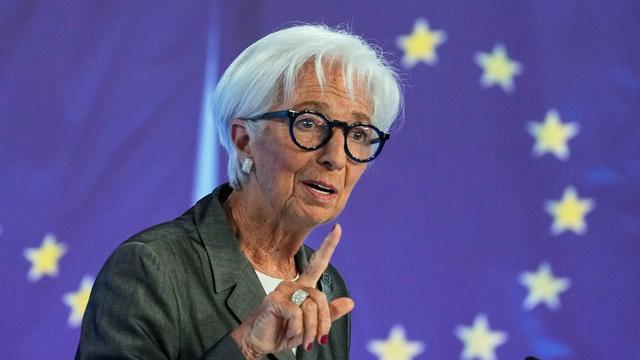Geldpolitik: EZB wartet ab - Zinserhöhung erst im September erwartet