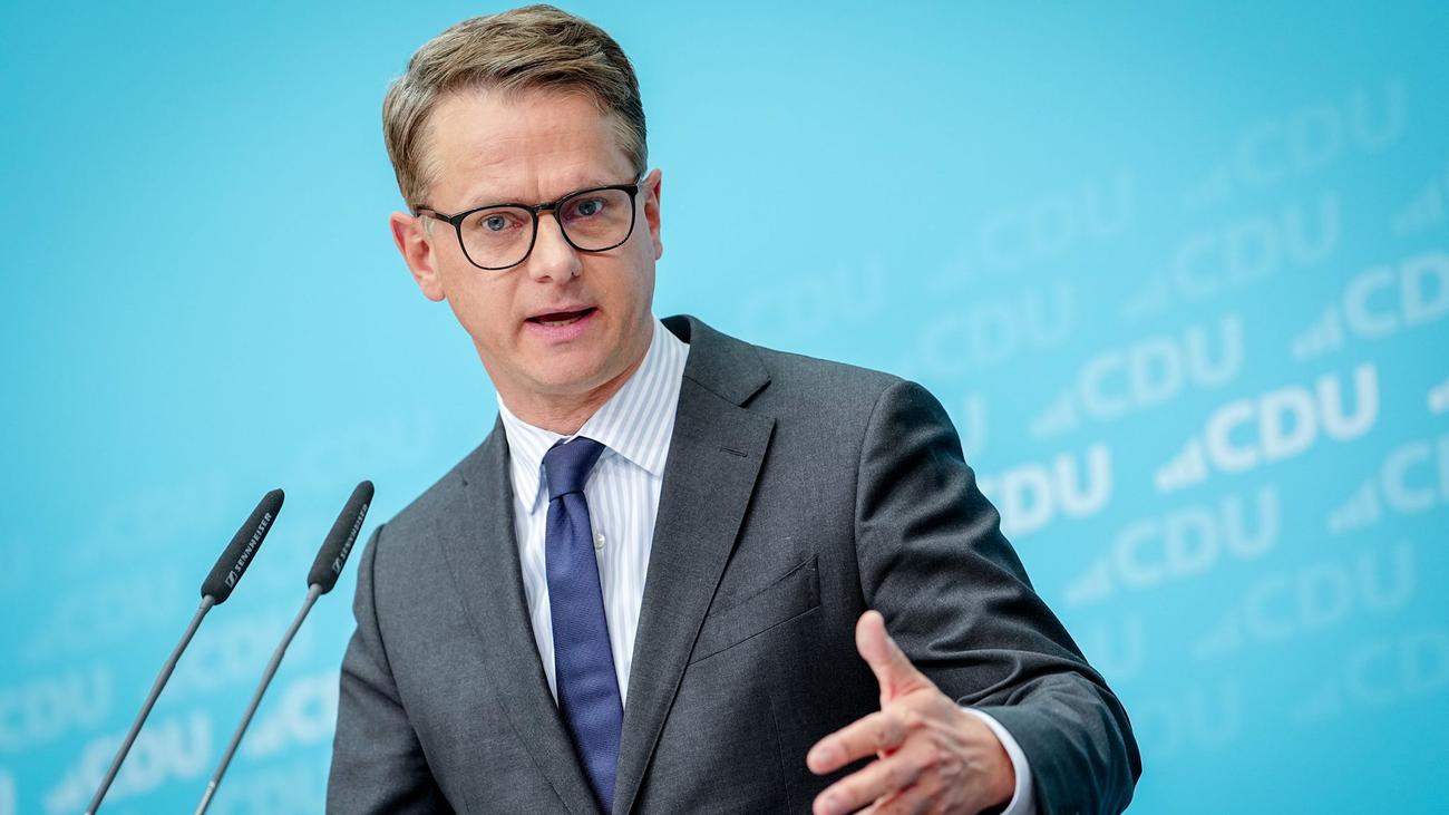 Kabinettsumbildung: Linnemann macht's nun doch