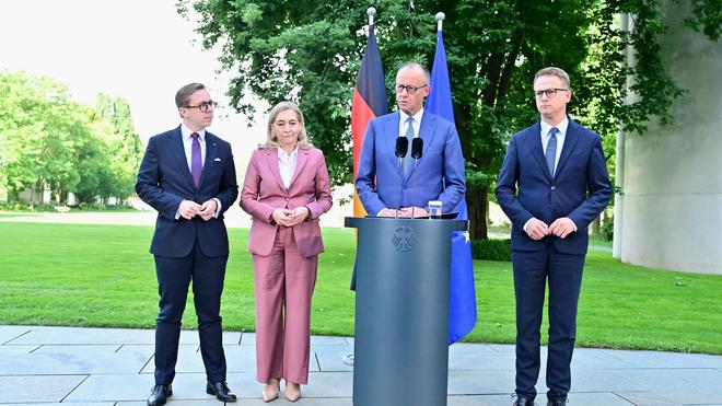 Nach Spahns Rücktritt: Bundeskanzler Merz baut sein Kabinett um.