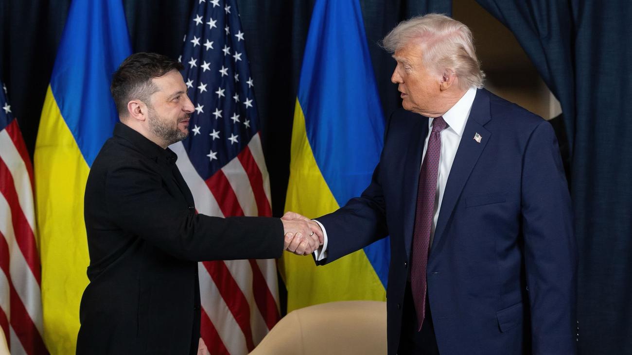 Ukraine-Krieg: US-Beamter: Trump will Selenskyj am Dienstag empfangen