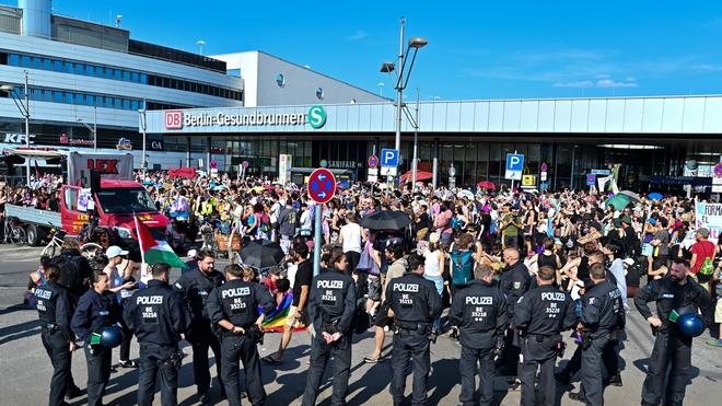  Bei einer Demo kam es zu Zwischenfällen.