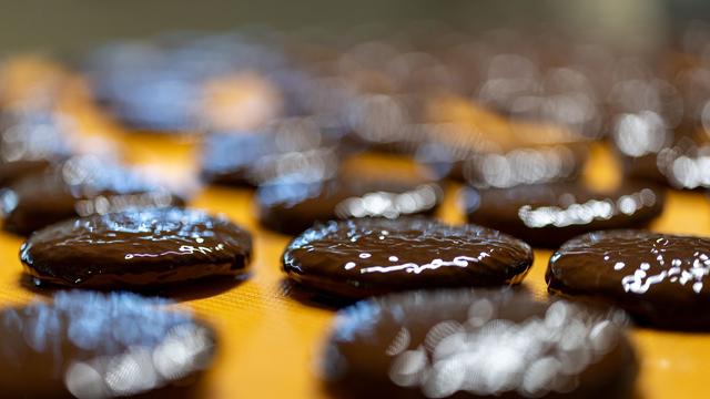 Tarife: Mehr Geld für Beschäftigte der bayerischen Süßwarenindustrie