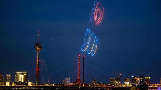  Die Drohnenshow ging direkt in ein rund 20-minütige Feuerwerk über.