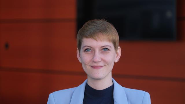 Auto fährt in Menschenmenge: Queerbeauftragte: Für Vielfalt und Sichtbarkeit kämpfen