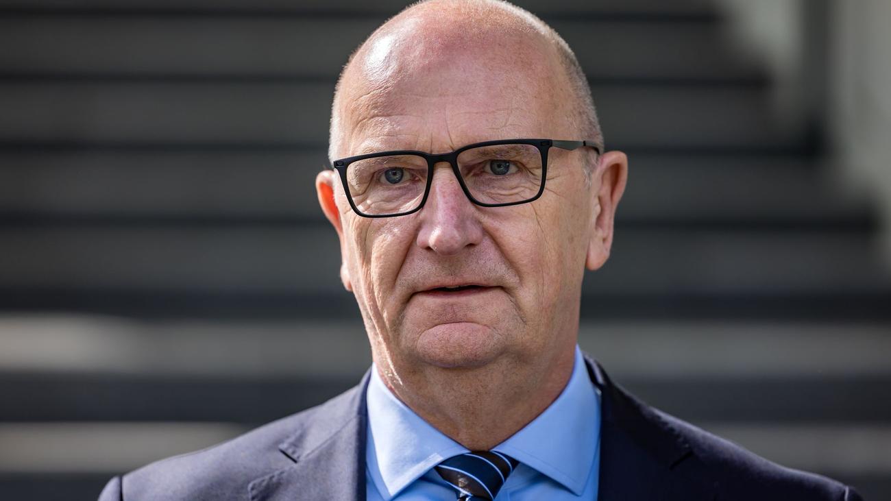 Ministerpräsident entsetzt: Woidke zu CSD-Angriff: Durch nichts zu rechtfertigen
