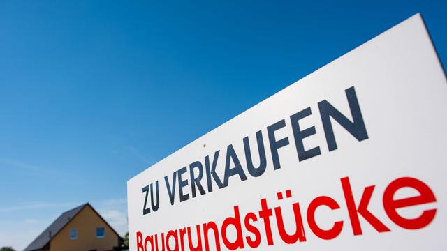 Grundstücksmarkt Brandenburg: Mehr Häuser in zweiter Reihe gefragt - aber eine Preisfrage