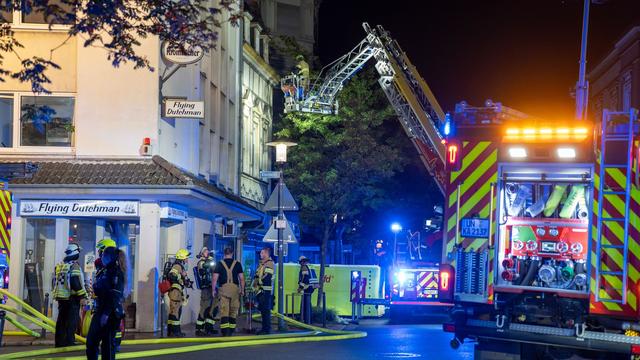 Feuerwehreinsatz in Kamen: Acht Verletzte bei Brand in Mehrfamilienhaus