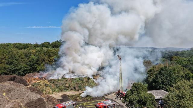 Brand: Brand auf Kompostierungsanlage in Hagen