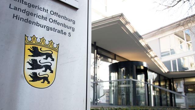Haftbefehl in Vollzug gesetzt: Nach Angriff auf schlafende Ehefrau: Rentner in U-Haft