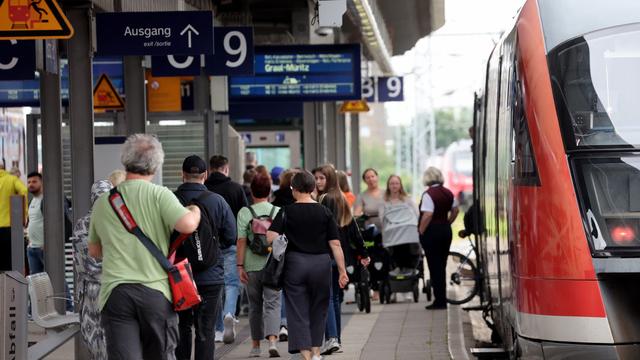 Zwölf Verfahren eingeleitet: Schwerpunktkontrollen am Rostocker Hauptbahnhof