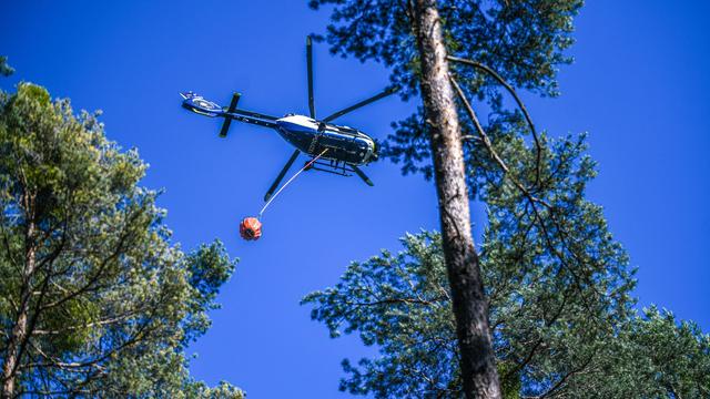 Schwieriger Einsatz am Gipfel: Bergwald in den Chiemgauer Alpen brennt im Gipfelbereich