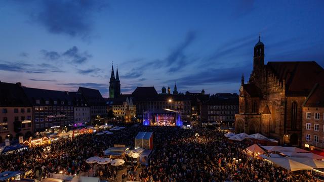 Umsonst & Draußen: Seit 50 Jahren kostenlos - wie das dem Bardentreffen gelingt