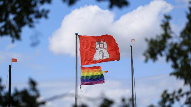 Hamburg Expects 250,000 for Queer Demonstration Following Berlin Attack
