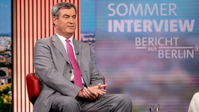 Bavarian Governor Questions Effectiveness of 12-Hour Fuel Price Rule