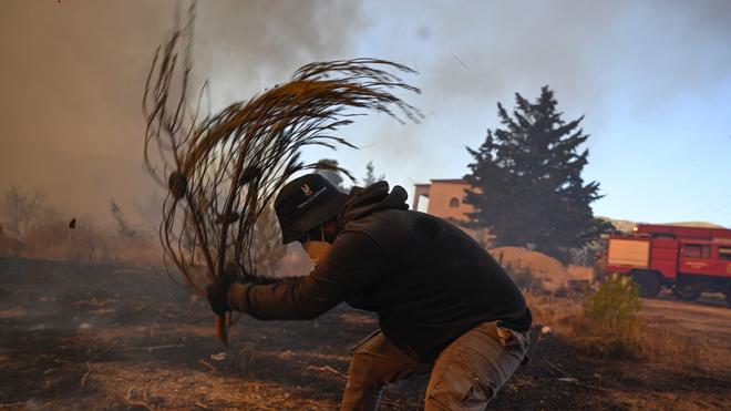  Im US-Bundesstaat Washington haben Waldbrände Hunderte Häuser zerstört.
