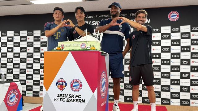 Fußball-Bundesliga: Kompanys Lob für ein «Monster» mit «tollem Humor»