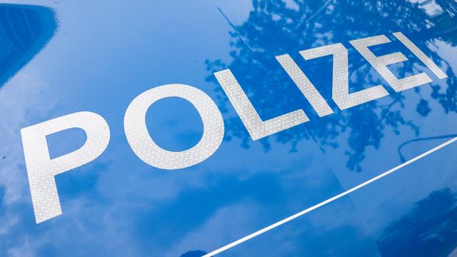 Toter aufgefunden: Toter in wassergefülltem Schacht gefunden