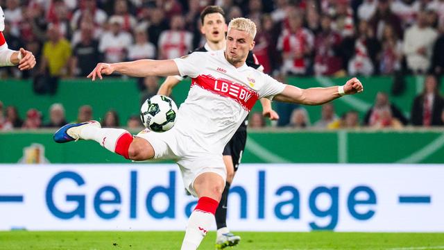 Fußball-Bundesliga: Auch bei Pejcinovic-Kauf: Demirovic will beim VfB bleiben
