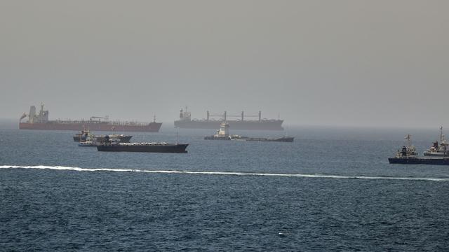 Iran-Krieg: Frachtschiff in Straße von Hormus angegriffen