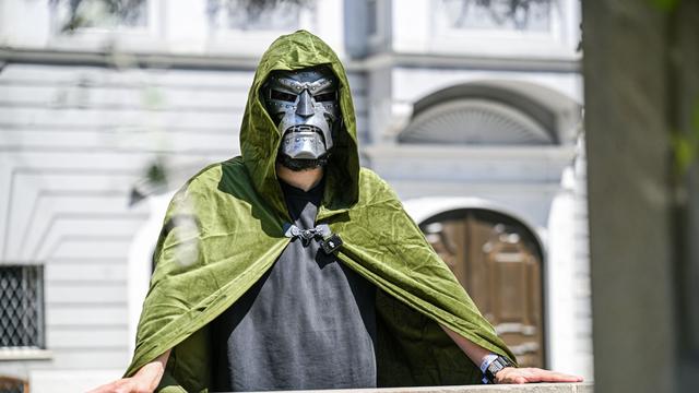 Superhelden-Filme: Memmingen lädt Marvel mit Humor-Video zum Avengers-Start ein