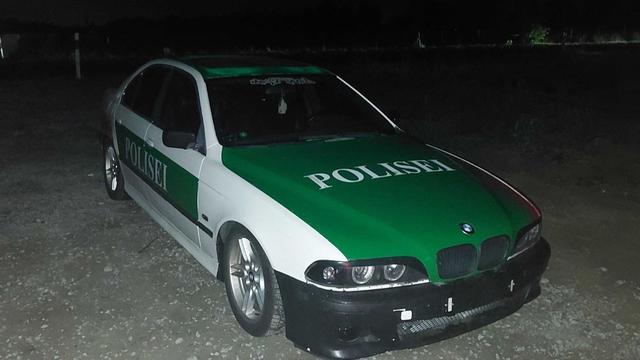 Kuriose Kontrolle: Polizei stoppt unversichertes «Polisei»-Auto
