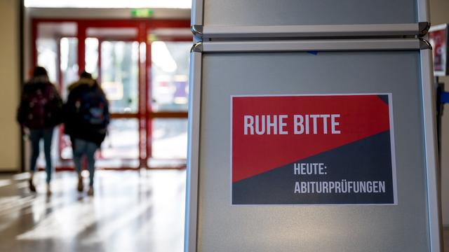 Schulen: 95 Prozent der Schüler bestehen Abschlussprüfungen