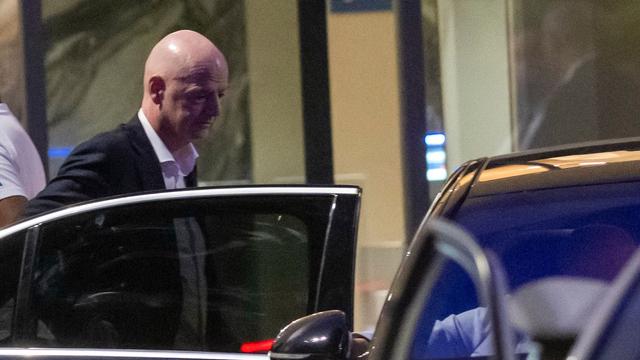 Treffen in Marokko: Nach Krisenrunde: Infantino mit Generalsekretär im Stadion