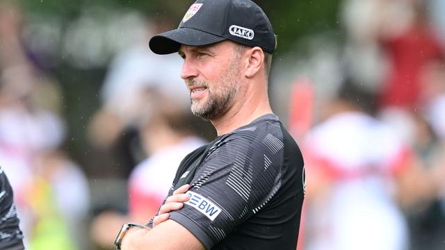Hoeneß leaves VfB Stuttgart captaincy question open