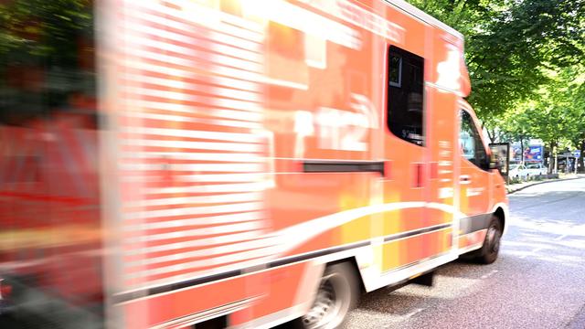 Notfälle: Mann stirbt nach Ingewahrsamnahme im Krankenhaus
