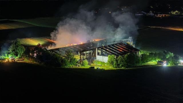 Bauernhof in Bayern: Schweinestall in Flammen – über 1.000 Tiere tot