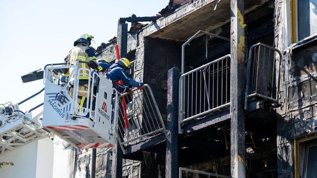 Brände: Senioren-Wohnanlage wegen Feuer evakuiert