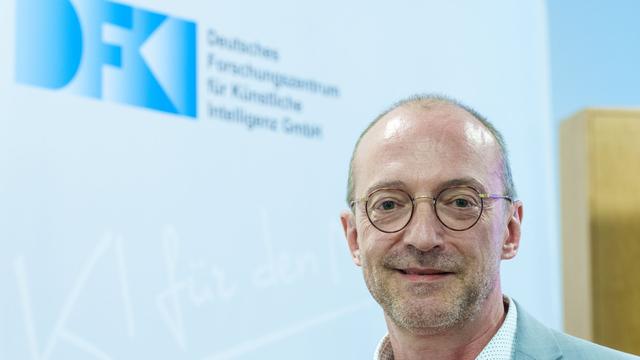 AI's growing power poses 'considerable dangers,' warns German research chief