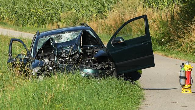 Tödlicher Unfall: Motorradfahrer stirbt nach Zusammenstoß mit Auto auf B300