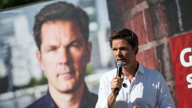 Wahlkampf: Streit um Enteignung: Krach stichelt gegen Linke