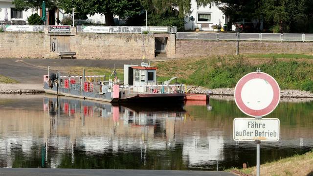Niedrigwasser: Ausfälle und weniger Fahrten bei Weser-Fähren