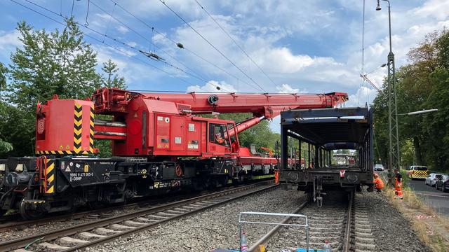 Züge rollen: Bahnstrecke im Main-Kinzig-Kreis ist wieder frei