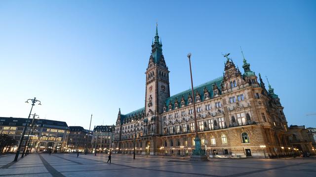 Vereidigung: Hamburgs neue Lehrkräfte sollen Haltung gegen Hetze zeigen