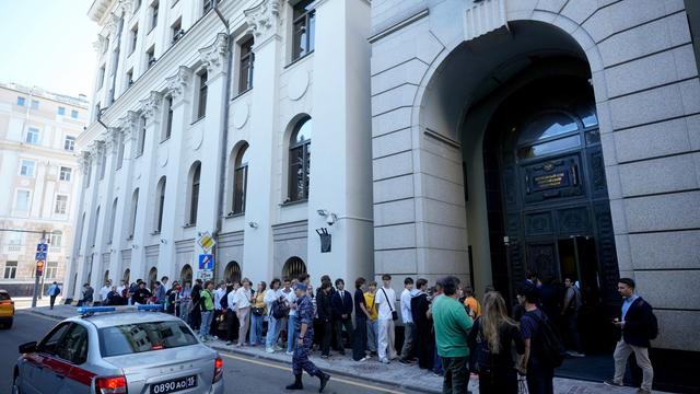 Russische Parlamentswahl: Russlands liberaler Partei Jabloko droht Ausschluss von Wahl