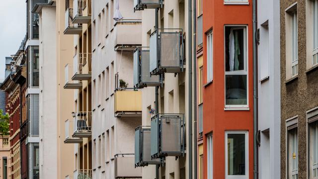 Wohnen: Wohnungsmangel: Mieten in Deutschland steigen deutlich