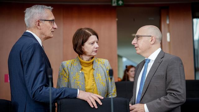 BND und Verfassungsschutz: Kabinett will Nachrichtendiensten aktive Abwehr erlauben