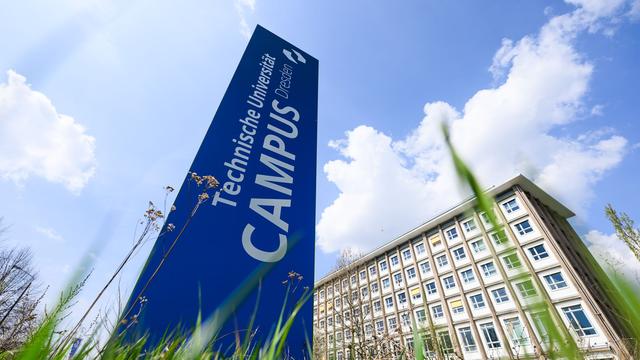 Viele aus China und Indien: Mehr als 21.000 Abschlüsse an sächsischen Hochschulen 2025