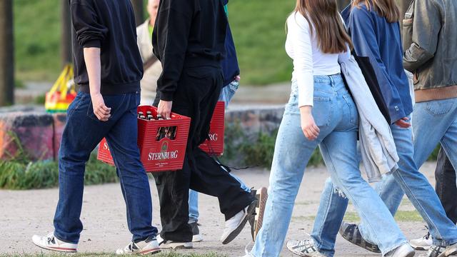 Germany moves to ban supervised alcohol consumption for minors