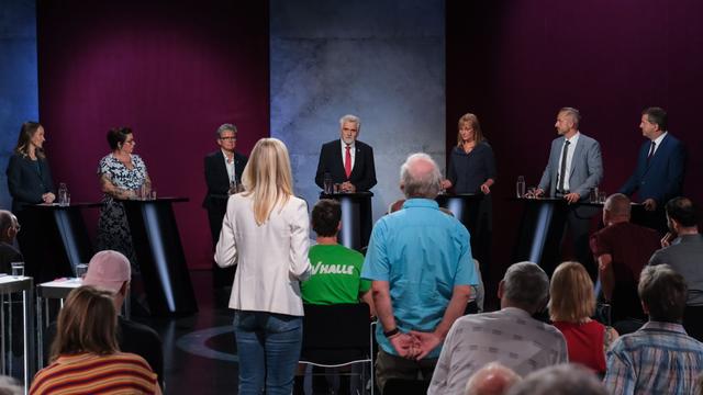 Vor der Wahl in Sachsen-Anhalt: Ein Kaffee mit Herrn Siegmund? So lief die MDR-Wahlarena